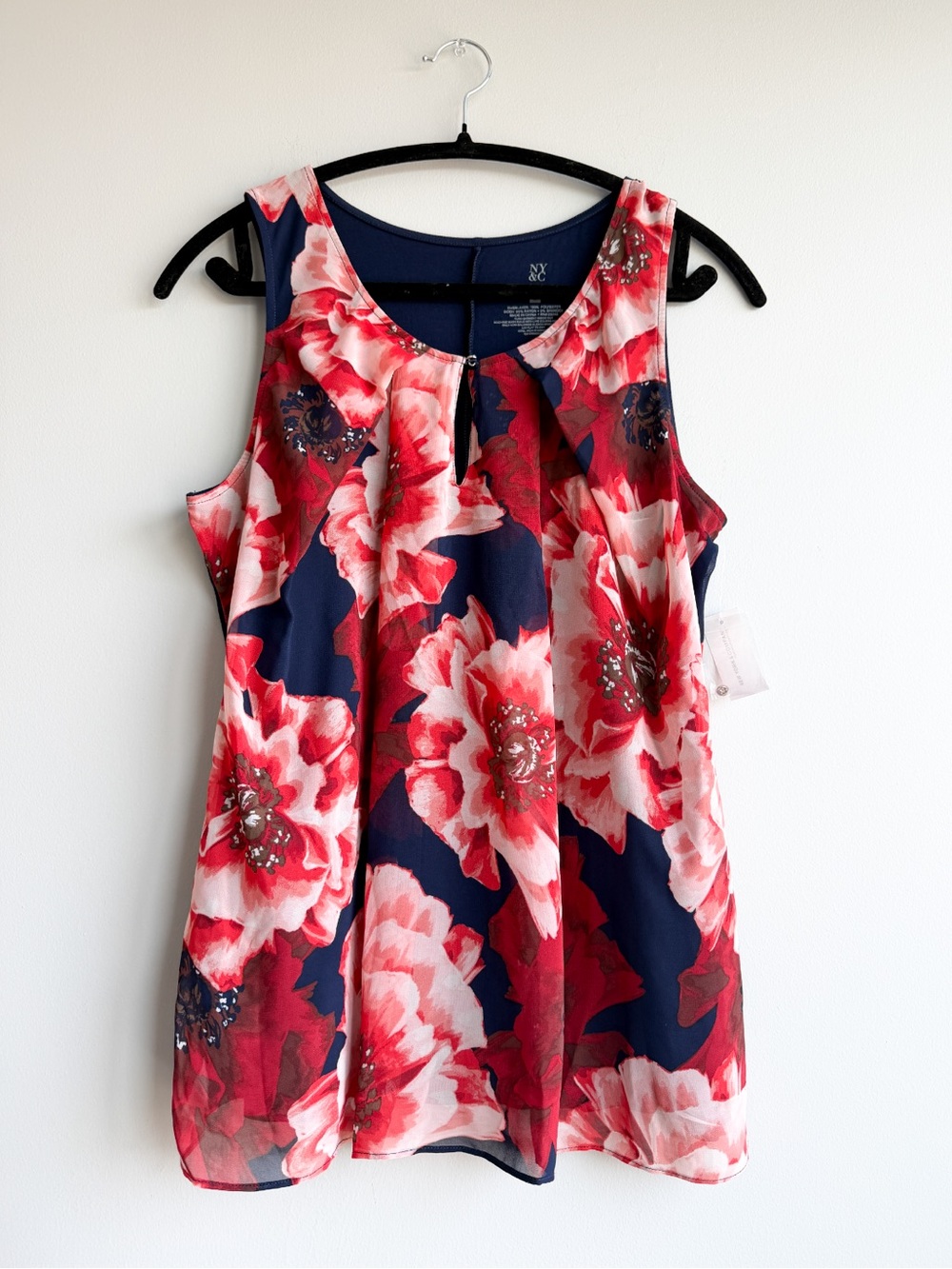 NWT New York & Company Navy Floral Sleeveless Top
